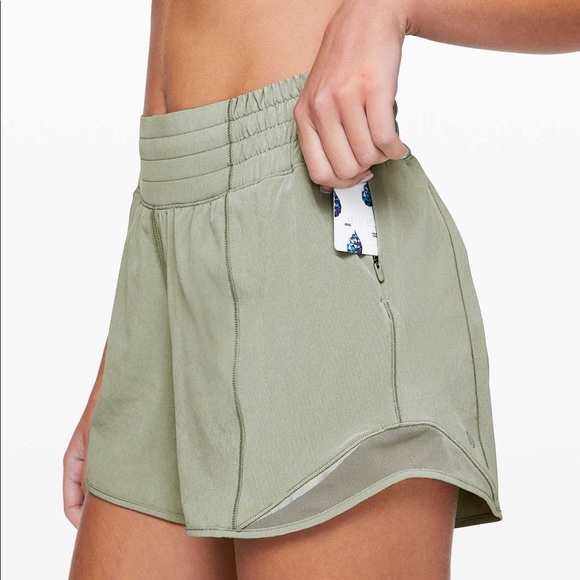 lululemon athletica Pants - BNWT LULULEMON Hotty Hot Short Sage green size 8